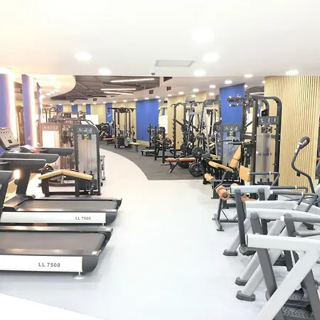 Luxury Four Seasons Life Sea Front Apartment 6-C