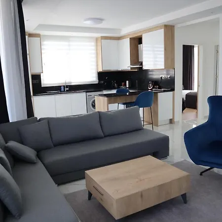 アパート Luxury Four Seasons Life Sea Front 6-c *