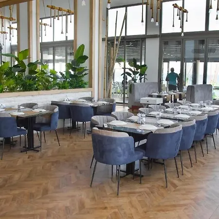 Luxury Four Seasons Life Sea Front 2+1