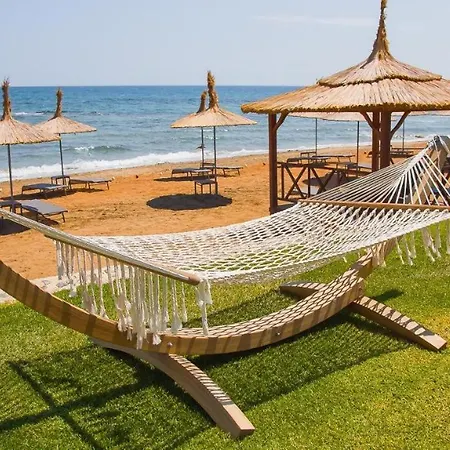 Luxury Four Seasons Life Sea Front 6-c Apartament