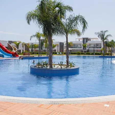 Apartment Luxury Four Seasons Life Sea Front 2+1 Boghaz