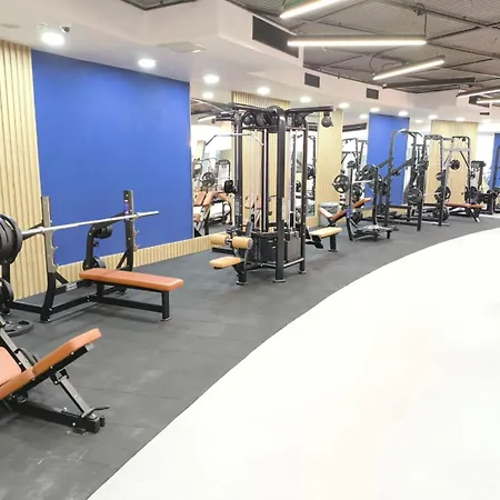 Luxury Four Seasons Life Sea Front 6-c アパート