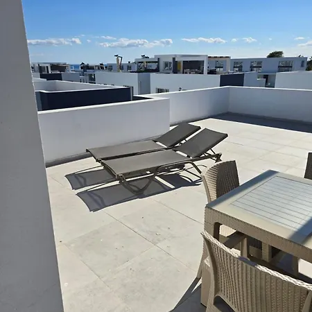 Luxury Four Seasons Life Sea Front 2+1 Boghaz